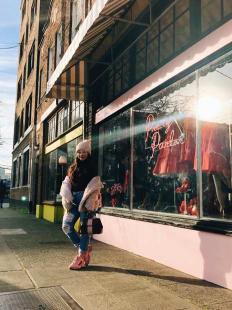 51589933_10156001579648639_804099181542113280_n