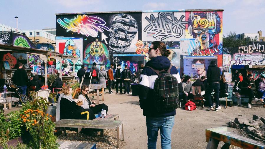 58381641_2301489426845376_275224201567141888_n